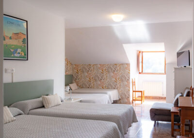 Habitacion para Alojamiento 4 Personas Comillas